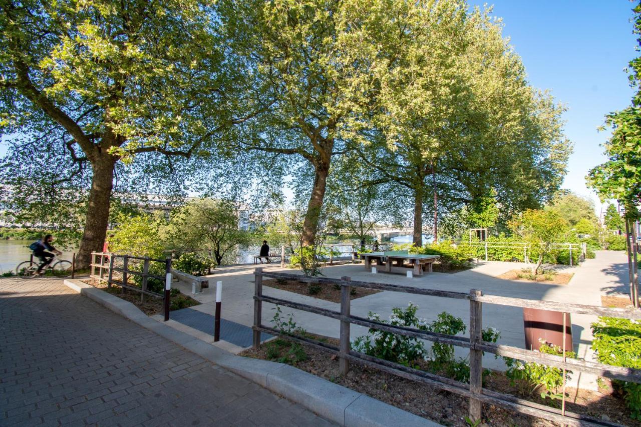 Charmant T2 Sur Ile De Nantes Avec Parking Et Balcon Dış mekan fotoğraf